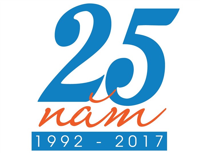 mau-logo-25-nam-ky-niem-ra-truong-dep