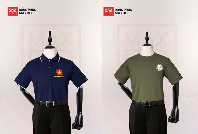 Áo thun 2 chiều (trái) mang dáng đứng gọn gàng, trong khi áo thun 4 chiều (phải) cho thấy sự thoải mái và năng động.