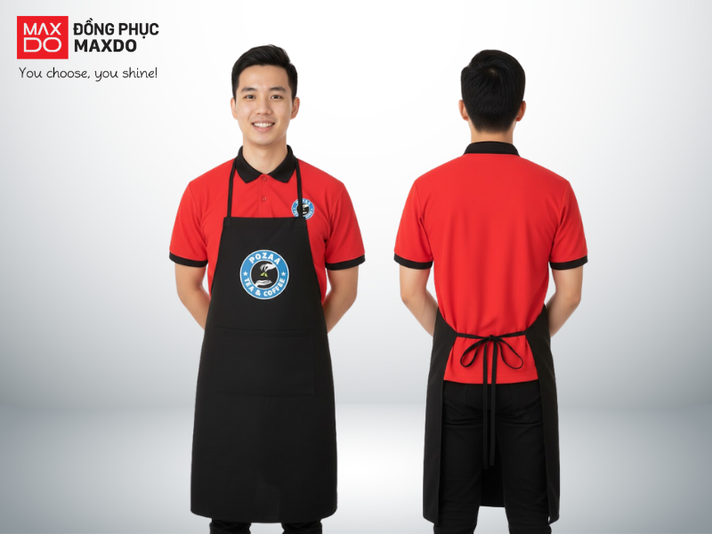 Mẫu đồng phục quán cafe áo thun cổ polo kết hợp với tạp dề yếm