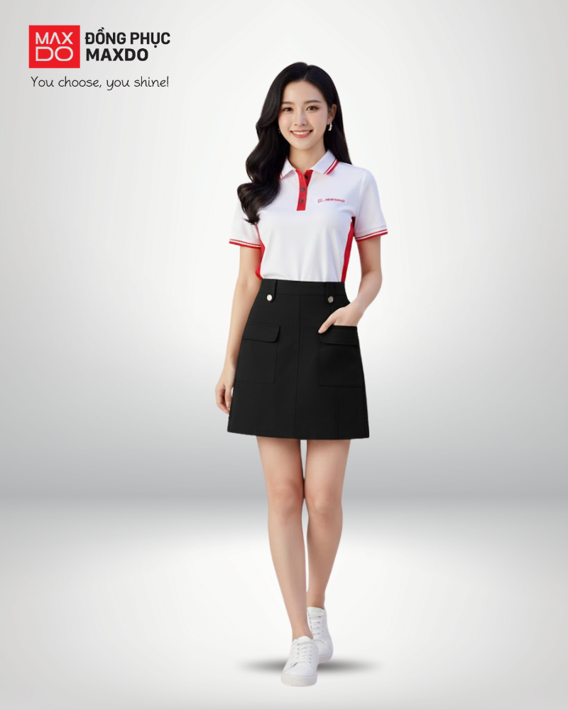Áo polo đồng phục với chân váy jeans chữ A
