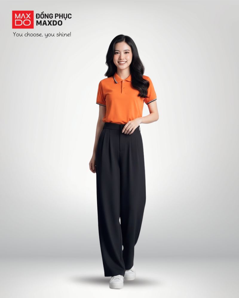 Áo thun màu cam cổ polo phối với quần tây màu đen