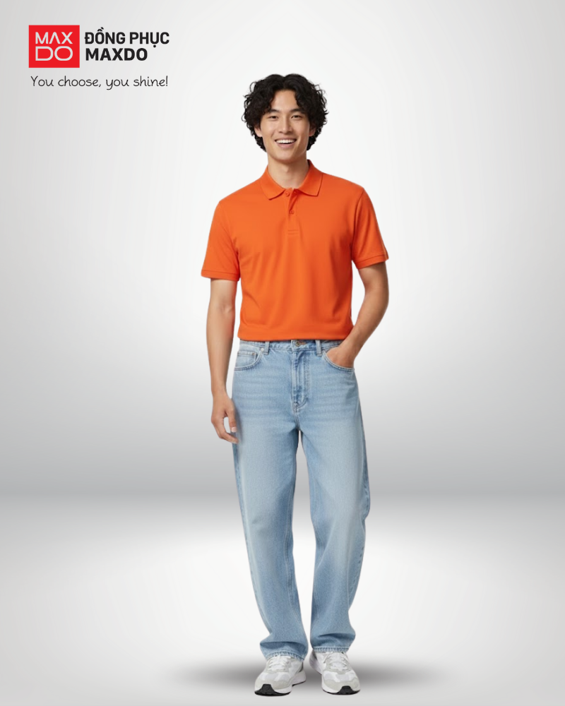 Áo thun màu cam phối với quần jeans xanh dành cho nam