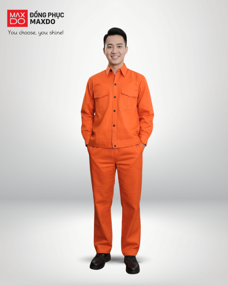 Mẫu quần áo bảo hộ ngành điện lực có thiết kế đơn giản